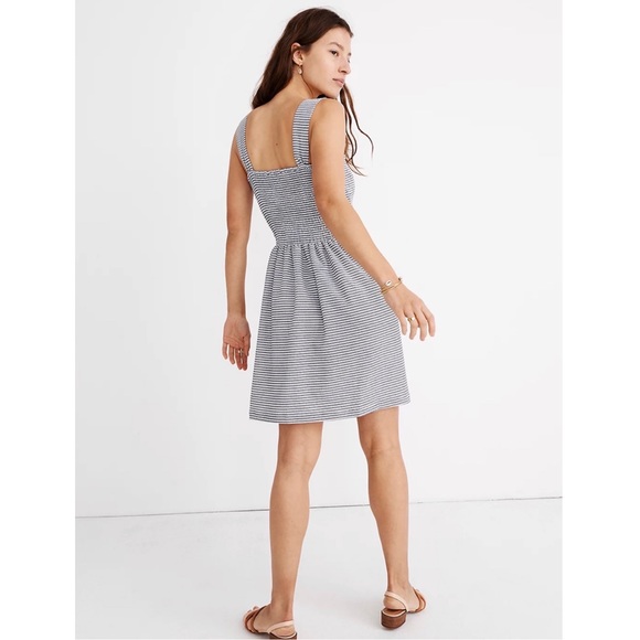 MADEWELL Texture & Thread Stripe Smocked Dress In Deep Navy Crinkle Gingham - Picture 2 of 10